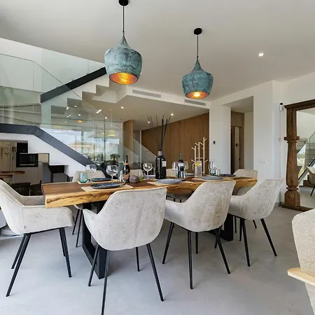 Casa Sol Luxury Rooftop Penthouse Gym Pools Lägenhet *