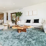Casa Sol Luxury Rooftop Penthouse Gym Pools Apartment