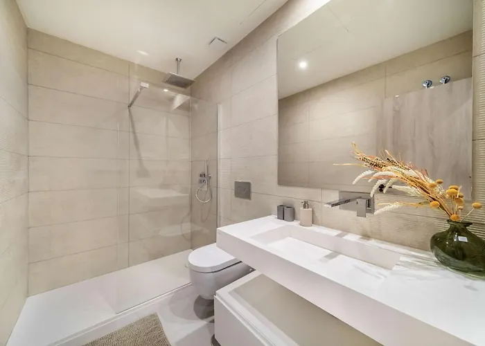 Casa Sol Luxury Rooftop Penthouse Gym Pools شقة